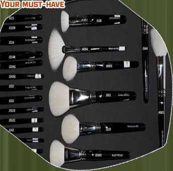 All makeup brushes